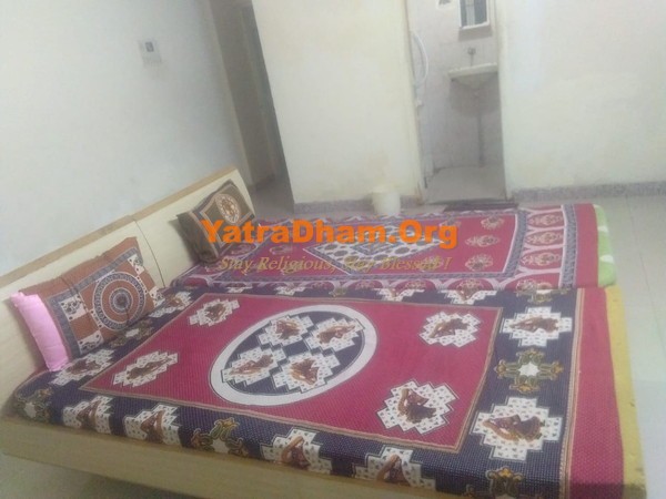 Dwarka J.J Kundliya Aatithi Gruh Room View 5