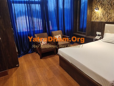 Naugachhia - YD Stay 326001 (Food Plaza Hotel Shreyash Inn) 2 Bed AC Room View 3