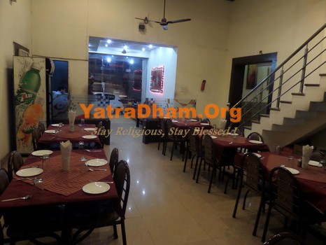 Dehradun - YD Stay 58004 (Hotel GP Grand) Restaurant