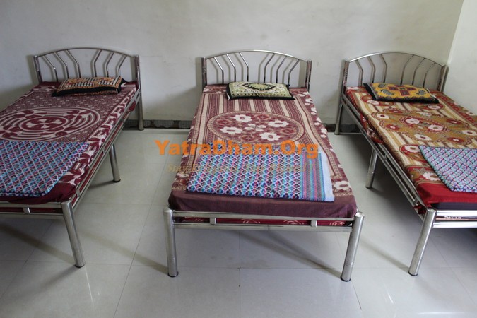 Saputara - Gajabhishek Jain Tirth Dormitory Room View3
