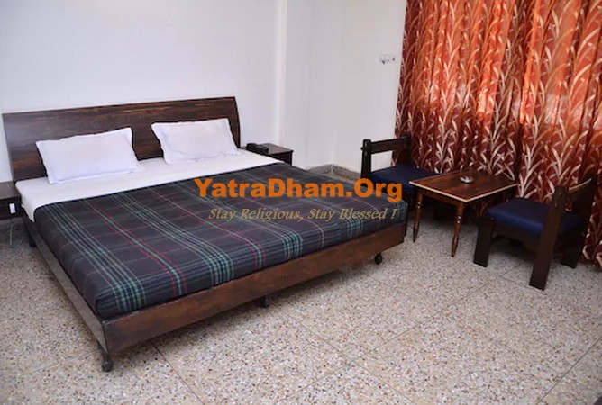 Varanasi Hotel Gautam Room View 6