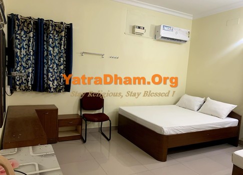 Kanchipuram - YD Stay 17404 (Geetha Residency) 2 Bed Room View 2
