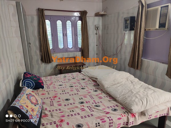 Jatipura - Shri Giriraj Dham Bhawan 2 Bed Room View 2