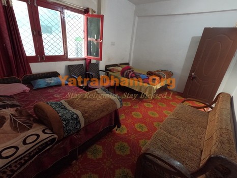 Kedarnath (Sitapur) - YD Stay 17005 (Hotel Dhariwal) - Room View 3