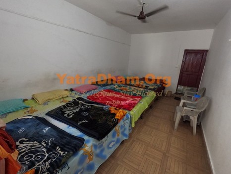Kedarnath (Sitapur) - YD Stay 17005 (Hotel Dhariwal) - Room View 1