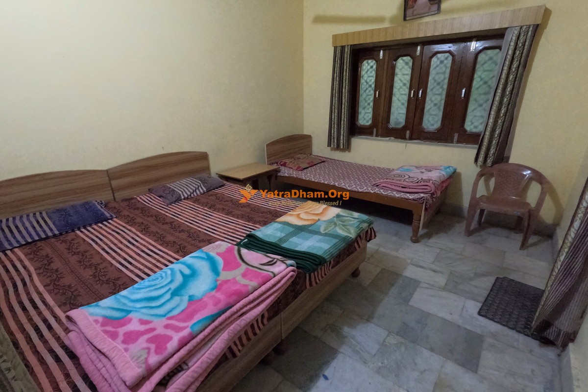 Avadhoot Mandal Ashram (Hanuman Mandir) - Uttarkashi