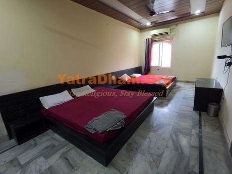 Haridwar - Shri Chetan Jyoti Ashram (New Building)  - 3 Bed Room View  