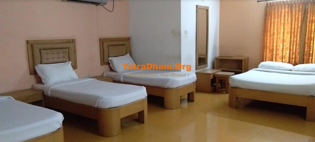 Guruvayur - YD Stay 16802 (Rajavalsam) 5 Bed Room View 1 