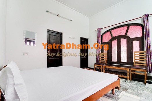 Ayodhya - Hanuman Bagh Dharamshala 2 Bed Non AC Room View 5