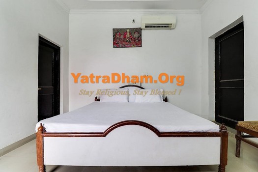 Ayodhya - Hanuman Bagh Dharamshala 2 Bed AC Room View 2