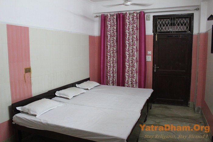 Haridwar Baba Sitaram Ashram 3 Bed  Non AC Room View 3