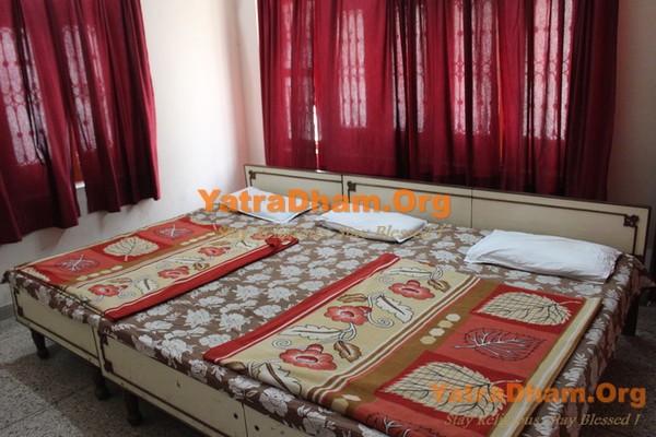 Haridwar_Leela_Yatri_Bhavan_3 Bed_A/c Room_View1