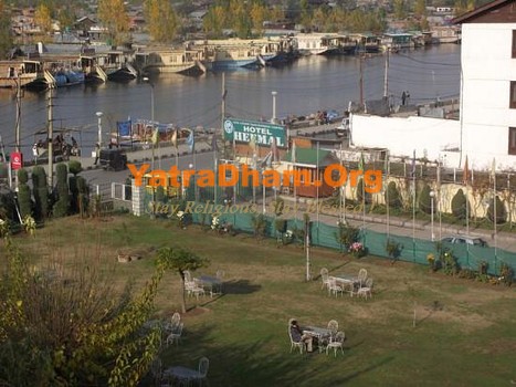 Srinagar - YD Stay 5705 (Hotel Heemal) Lake View