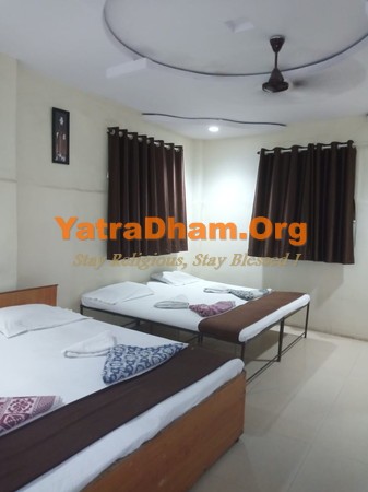 Solapur YD Stay 16501 Room View5