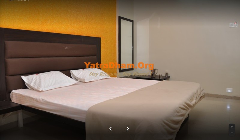 Ozar (Nashik) - YD Stay - 13101 (Hotel Neelayam Garden)
