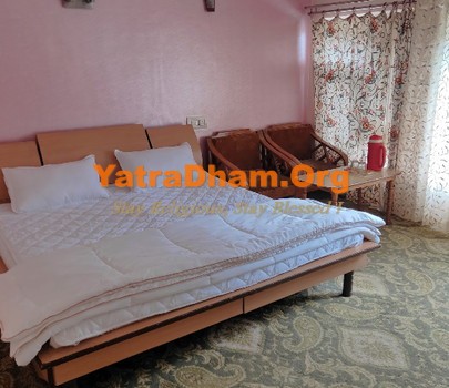 Pahalgam - YD Stay 324005 (Hotel Noor Mahal) 2 Bed Deluxe Room View 5