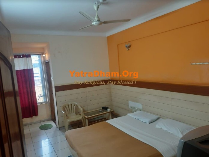 Badami - YD Stay 273002 (Hotel Rajsangam International) 2 Bed Room View 1