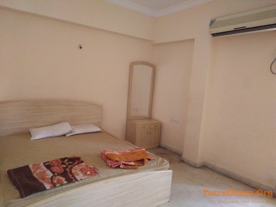 Hyderabad Jain Seva Sangh Dharamshala 2 Bed_A/c. Room View 2