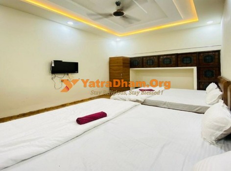 Ujjain Hotel Shree Shambhu Palace Room View 3