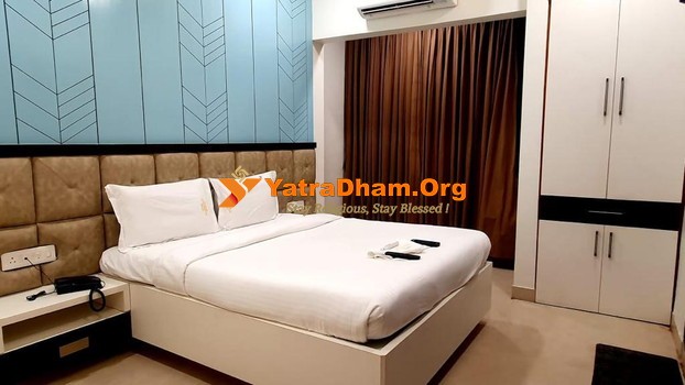 Hotel Marigold Regency Pandharpur Room