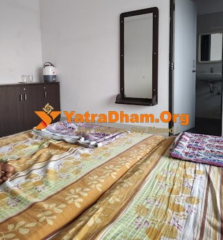Jamnagar Parasdham 2 Bed AC Room