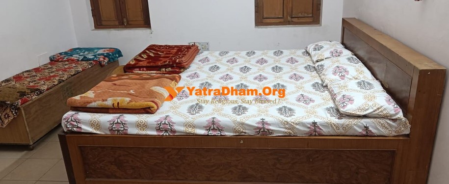Bhisar (Kanpur) Shree Swaminarayan Mandir 3 Bed Non AC Room
