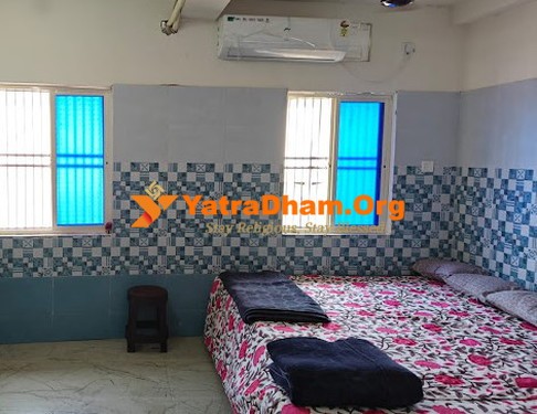 Jagannath Puri Shree Sai Lodge 2 Bed AC Room