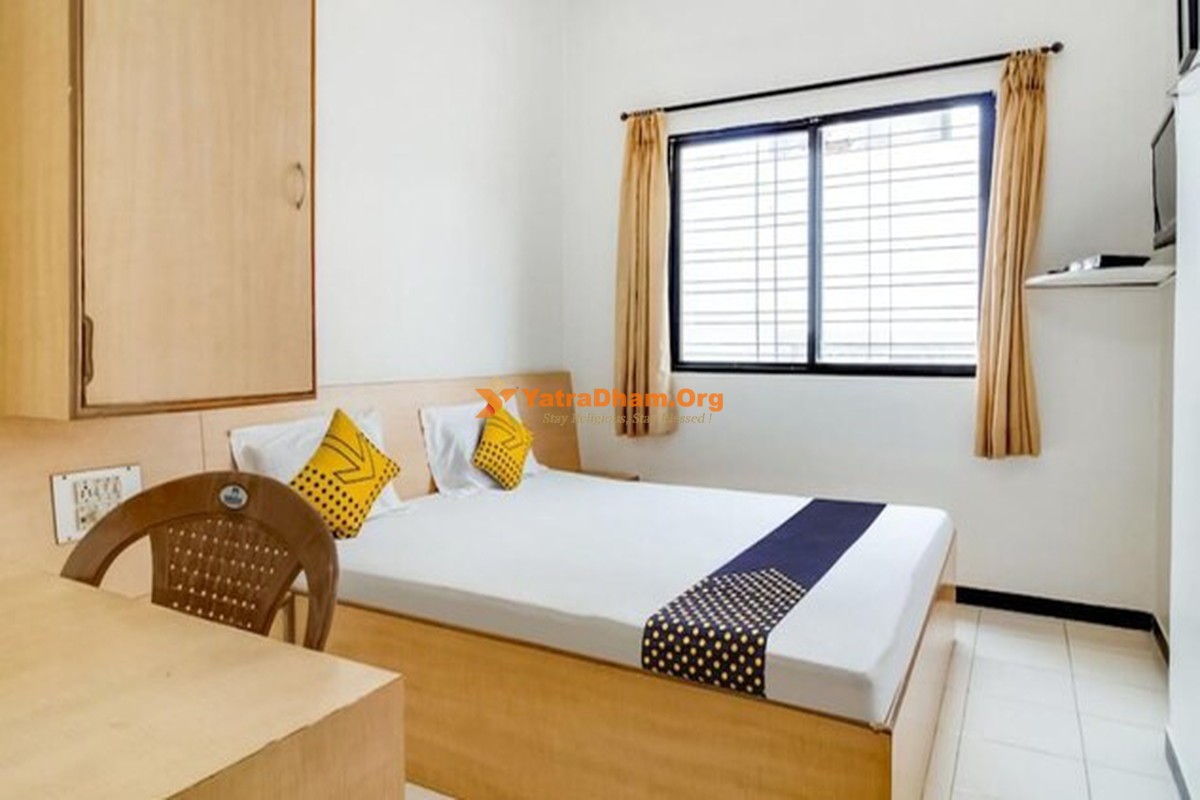 Hotel Rahi Lodging - Nashik