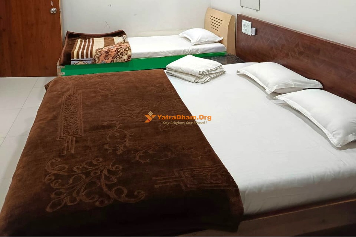 Hotel Himalaya Inn - Trimbakeshwar