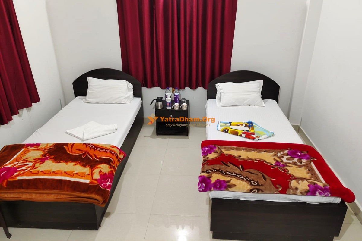 Gaurav Guest House - Bodh Gaya