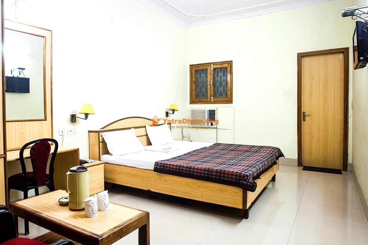 Hotel Kashi - Prayagraj (Allahabad)