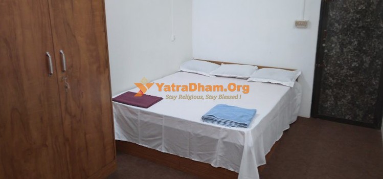 Thiruvananthapuram Sruthi Dormitory Room View 2