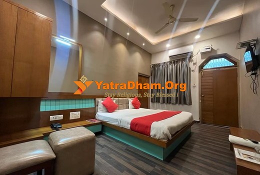 Hotel Raghupati Ayodhya View 1