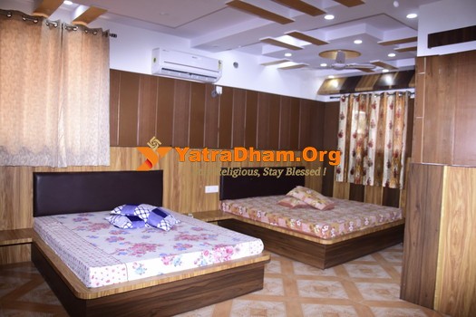 Haridwar Shri Krishna Pranami Aksharatith Dham Room View 5
