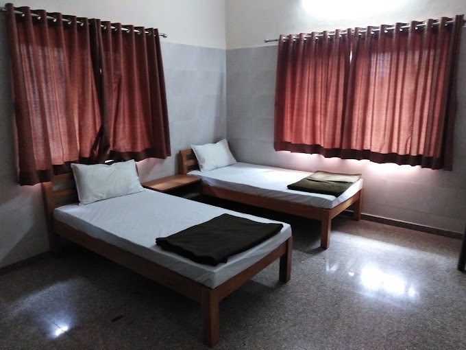 Palitana Pravin Mithalal Bhawan 2 Bed Room