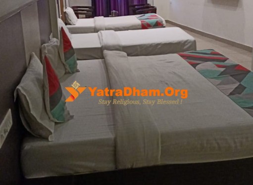 Rishikesh Hotel Om Shivaay Inn 4 Bed AC Room View
