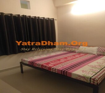Rishikesh - Ishwar Ashram Double  Bed  Room  view 5