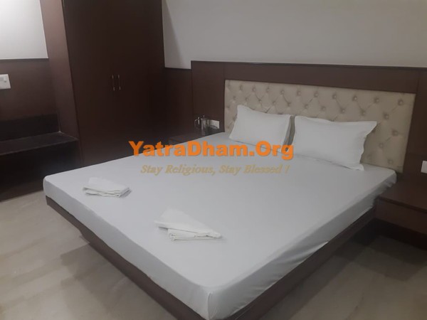 Salasar Maruti Dham 2 Bed Non AC Room