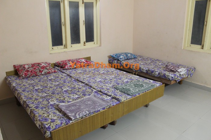 Dwarka Devi Bhuvan Dharamshala Room View 