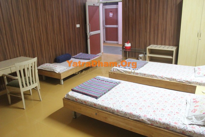 Shankheshwar 108 Parshwanath Bhaktivihar Jain Dharamshala 3 Bed Non AC Room View2