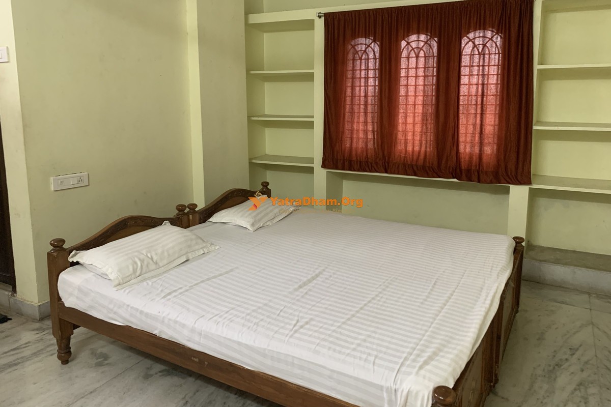 Jeeyar Mutt Stay - Bhadrachalam