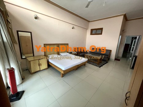 Katra - Hotel Saraswati (Tourist bungalow) 2 Bed Room View 1