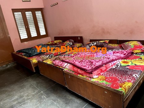 Katra - Shri Chintamani Mandir Trust - Yatrik Niwas 4 Bed Room View 1