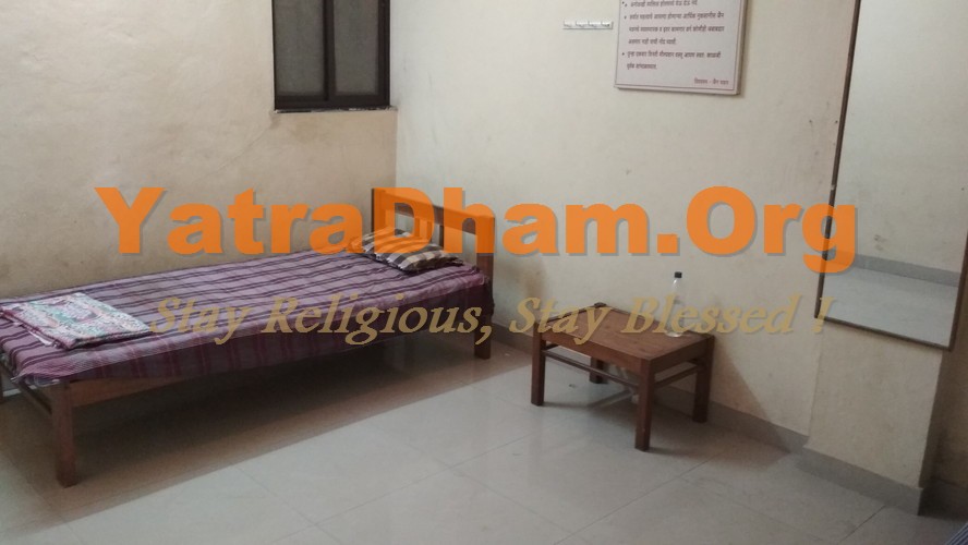 Kolhapur Shri Laxmisen Jain Math Dharamshala 2 Bed Non AC Room View2