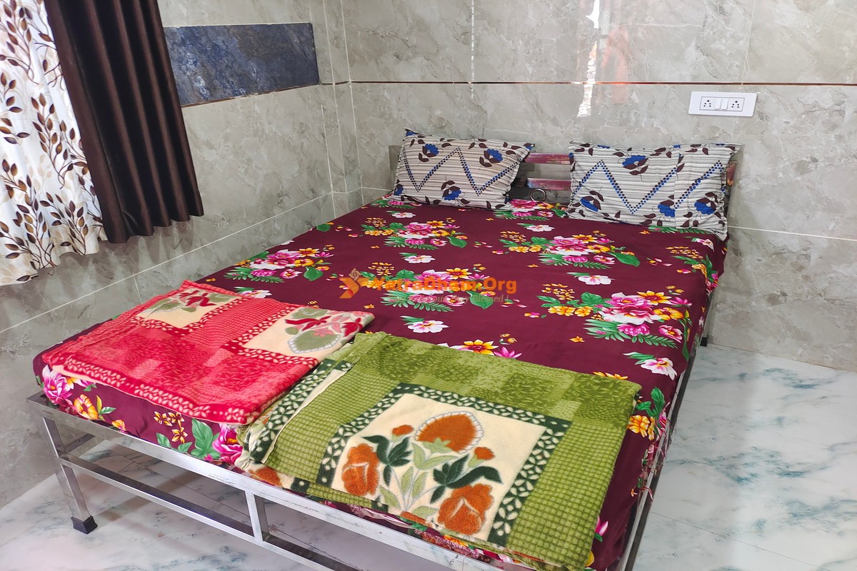 Hotel Shiv Gorakh - Saptashrungi