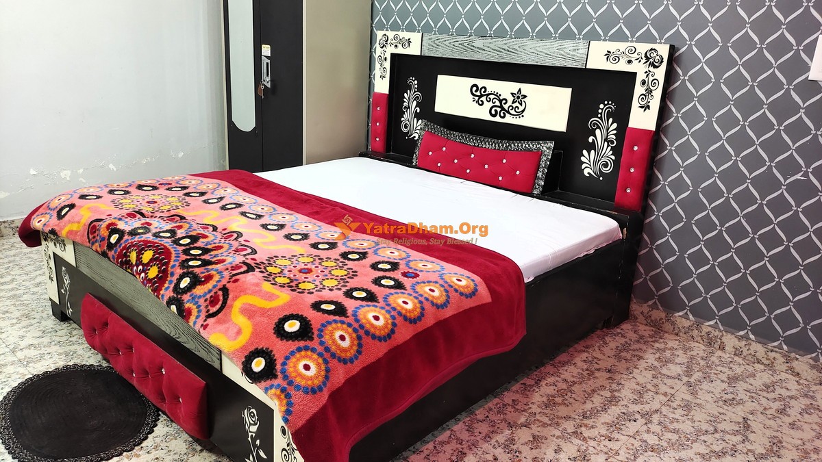 Shree Krishna Niwas - Deoghar
