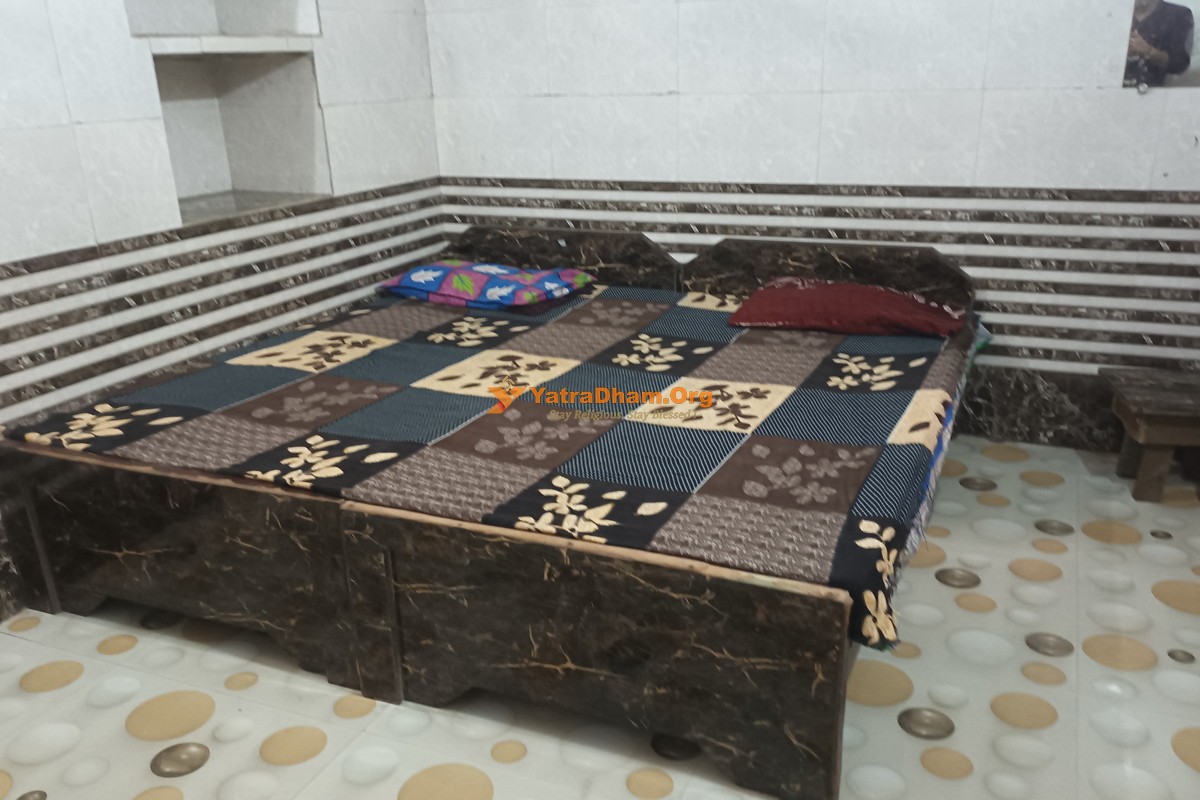 Shri Radheshyam Yatri Niwas - Vrindavan