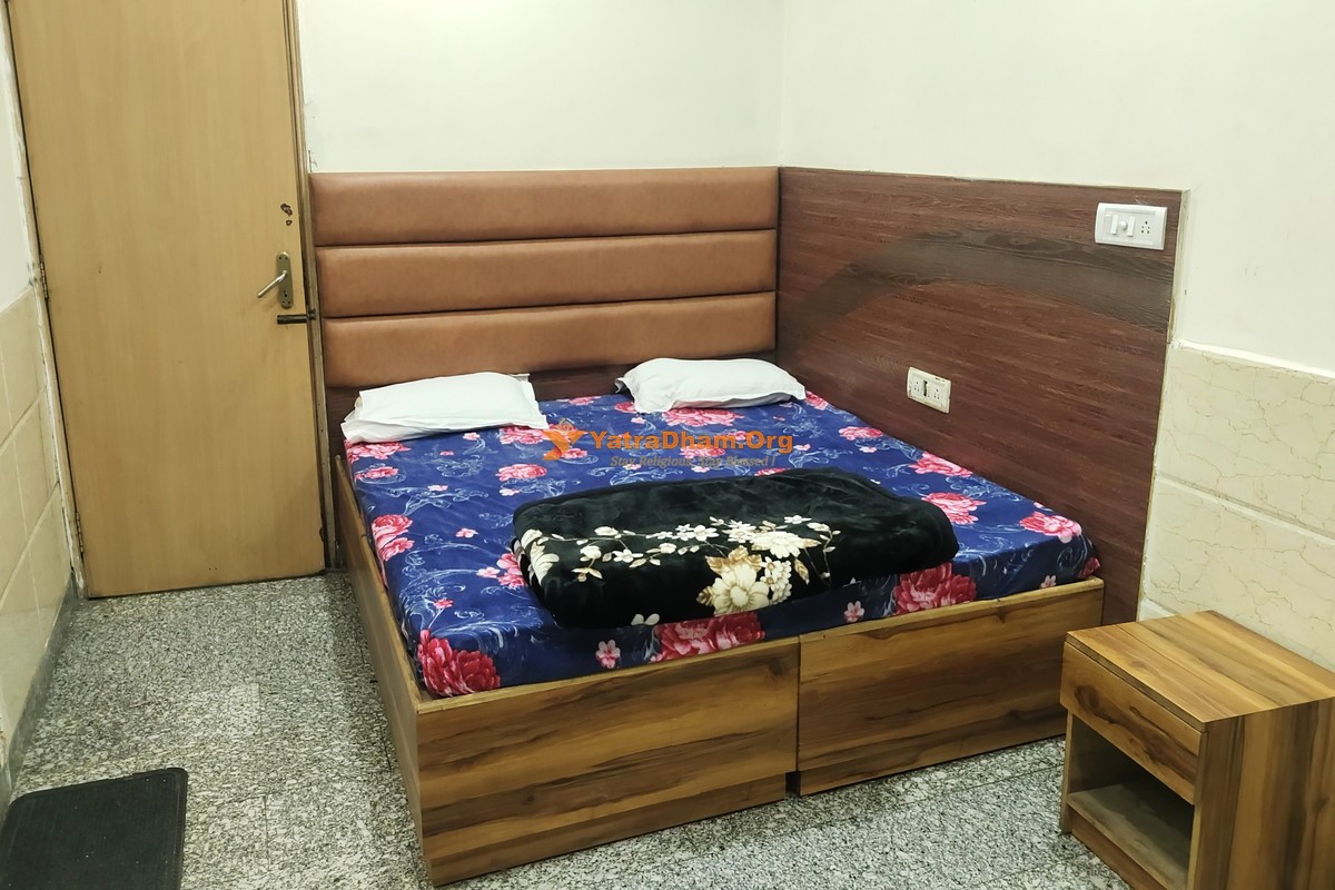 Delhi - Shri Khandelwal Dharamshala Karol Bagh