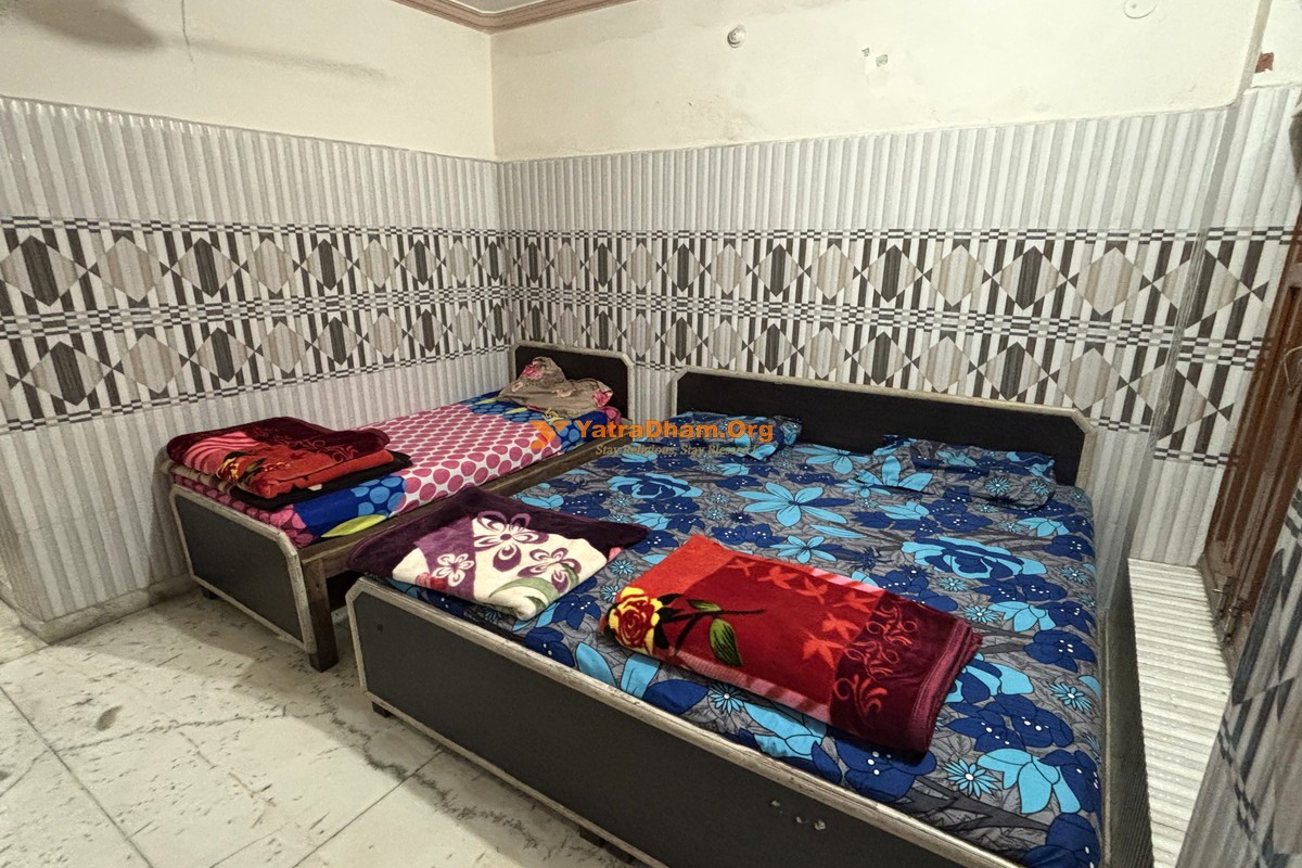 Sant Mandal Ashram (Near Har Ki Pauri) - Haridwar