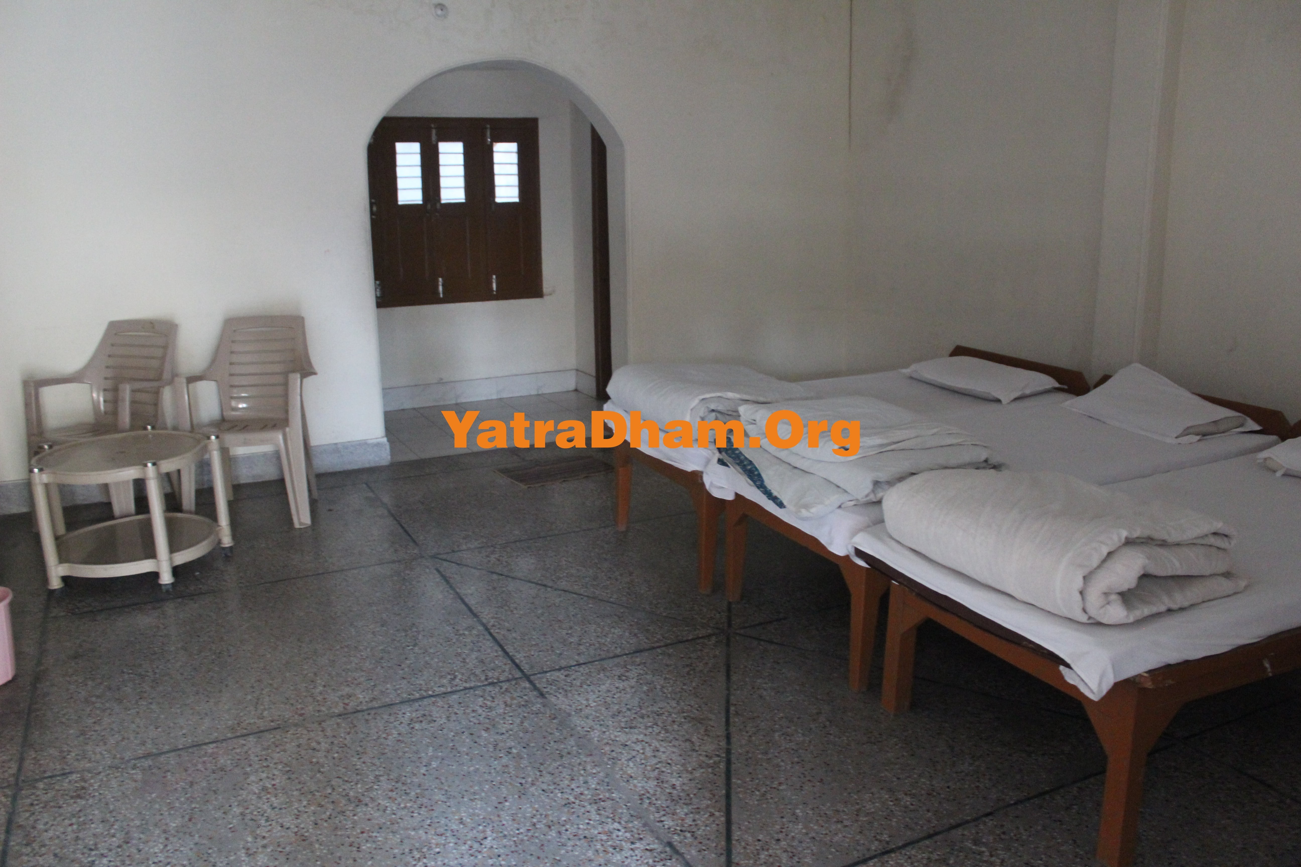 Haridwar Parmarth Ashram Room View7